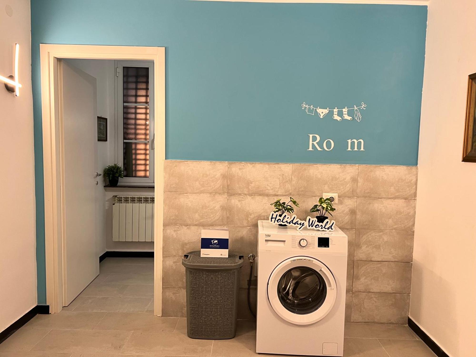 House Doge Antonino By Holiday World * Genua